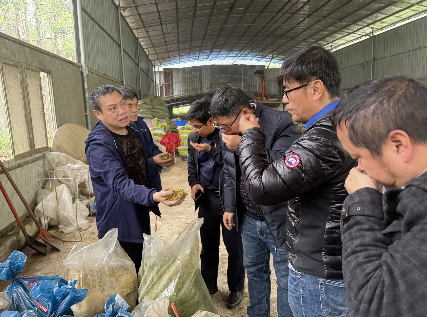 金陵农牧集团前来调研14.jpg